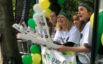London Marathon St John Ambulance supporters London Marathon St John Ambulance supporters