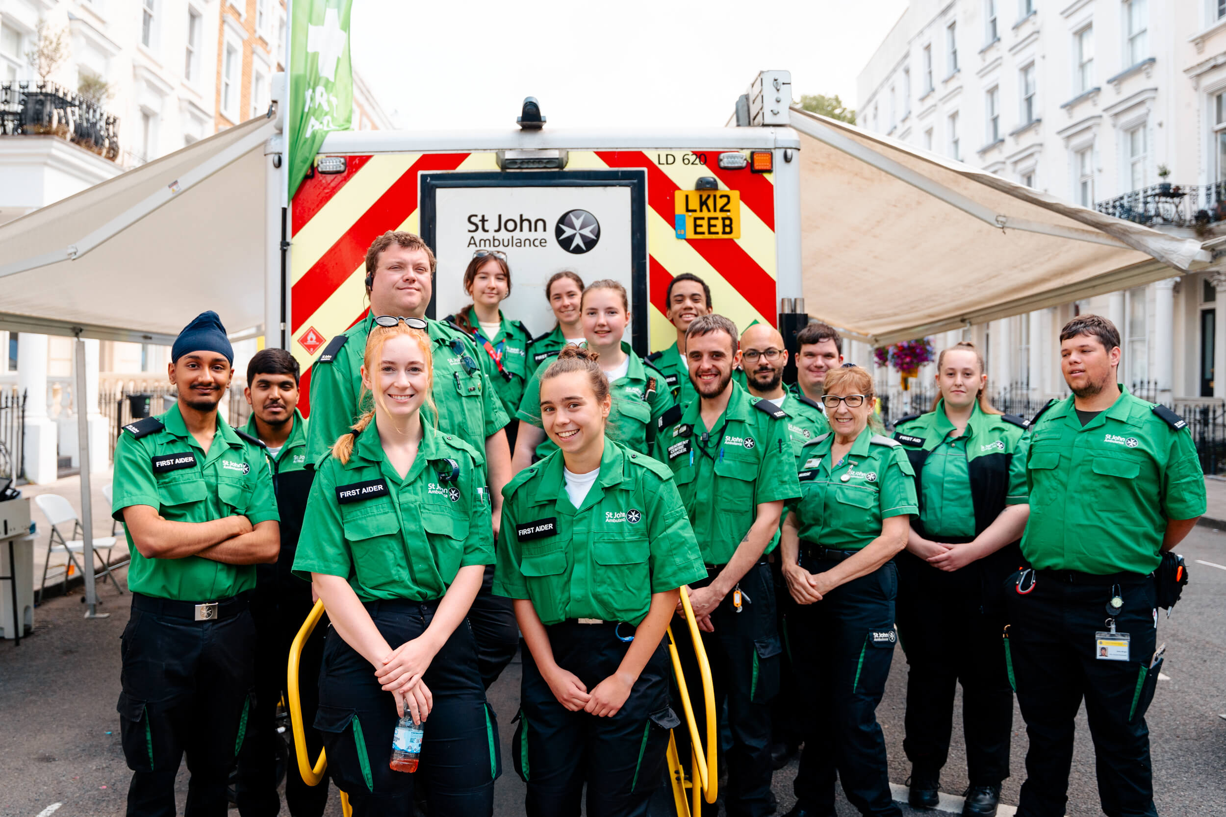 Branding_Promoting_Volunteers_Outdoor (2).jpg