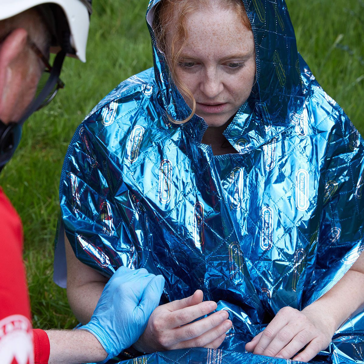 THERMARMOUR Emergency Poncho - Blue